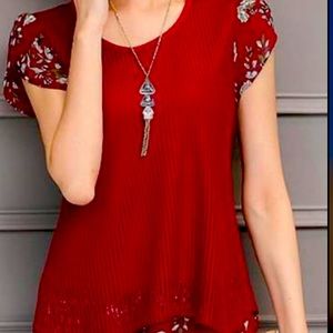 Short sleeved large women’s top